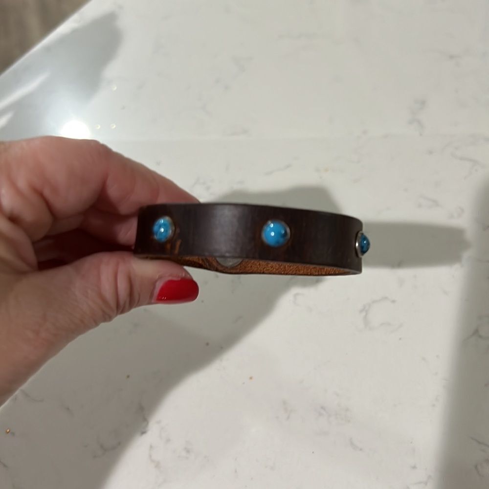 Faux Turquoise Beaded Brown Leather Bracelet one size